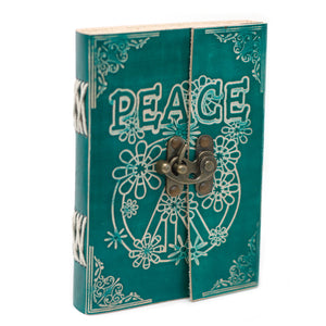 Leather notebook - Green - Peace with lock