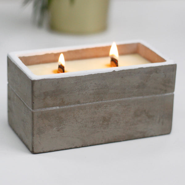 Large Box Candle - Clove and Dark Sandalwood