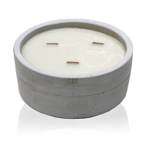 Large Round Candle - Patchouli and Amber